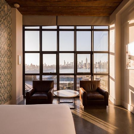 Wythe Hotel Нью-Йорк Экстерьер фото