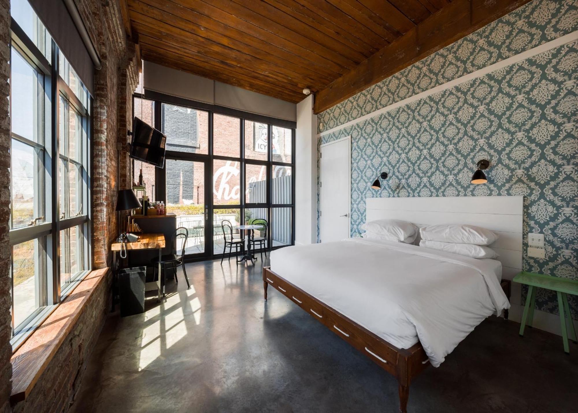 Wythe Hotel Нью-Йорк Экстерьер фото