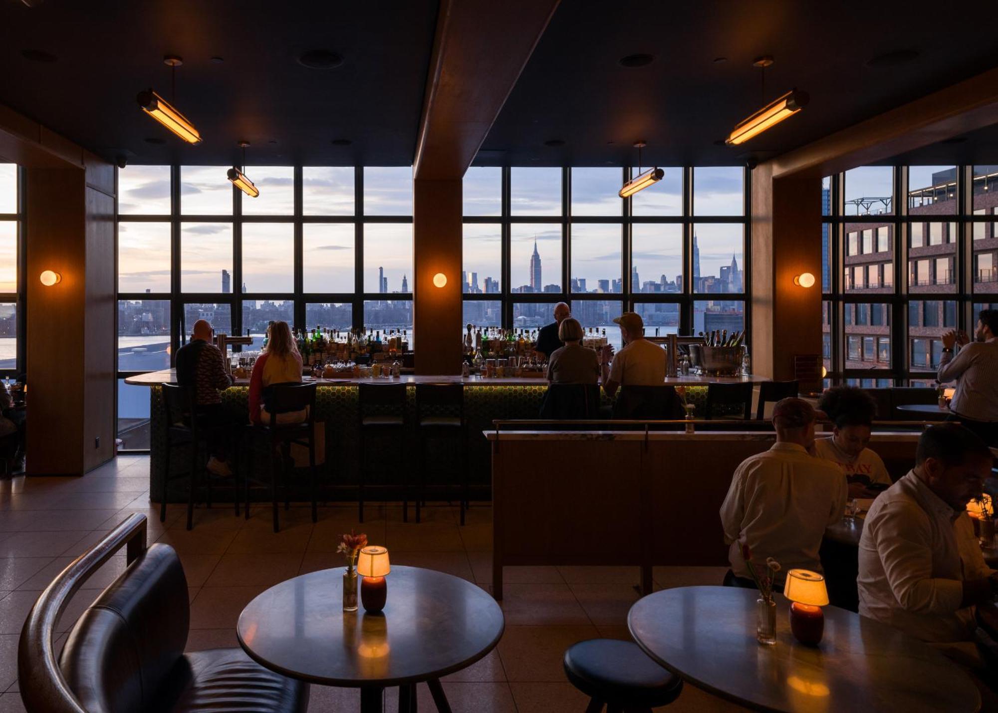 Wythe Hotel Нью-Йорк Экстерьер фото
